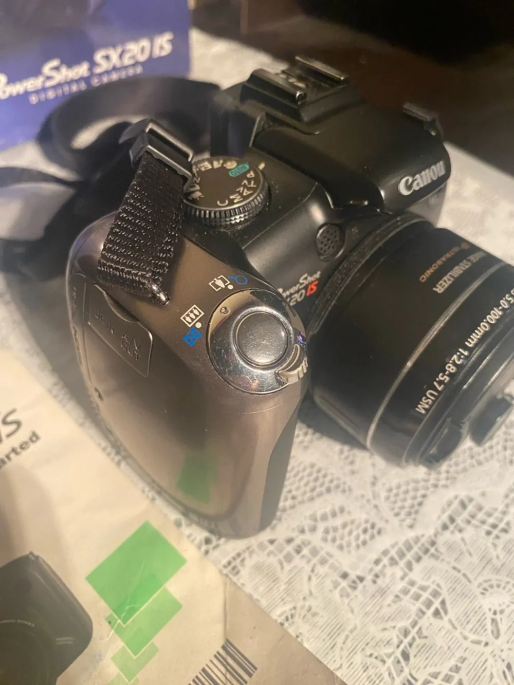 Canon PowerShot SX20 IS 12.1MP 20X Zoom Lens Digital Camera/Case - Picture 3 of 10